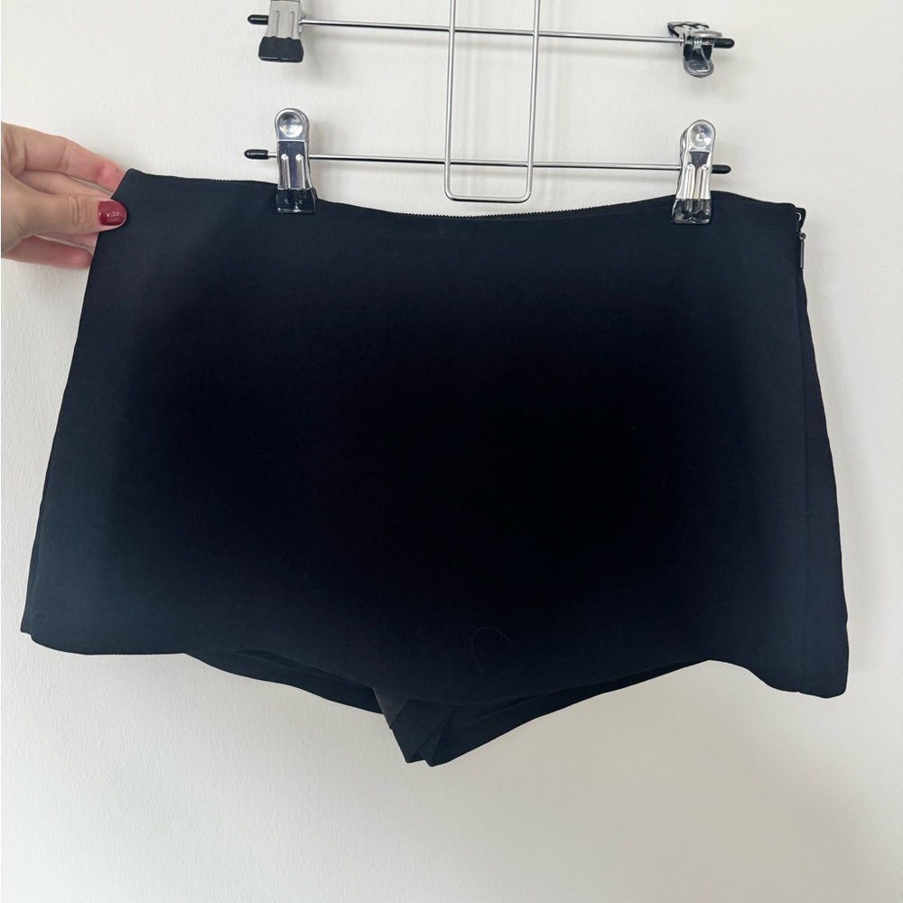 Aritzia Jewel Skort - Crepette